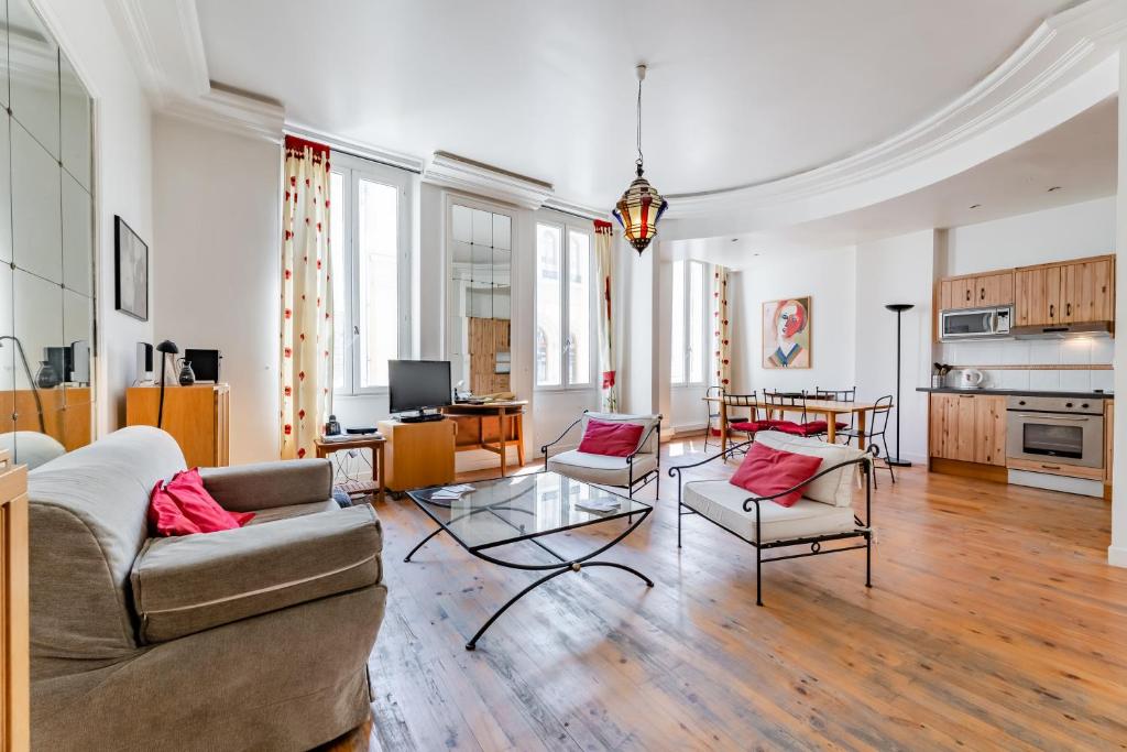 Appartement de grand standing, joliment décoré 72 Rue Saint-Ferréol, 13006 Marseille