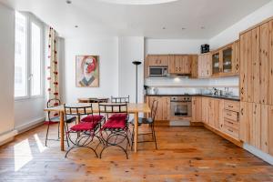 Appartement de grand standing, joliment décoré