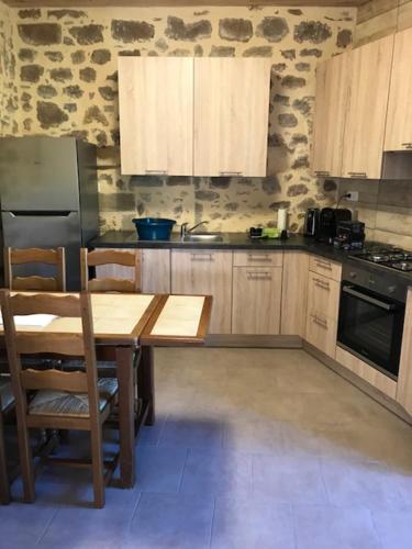 appartement de l'église et du château 2 à 15 personnes
