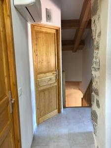 appartement de l'église et du château 2 à 15 personnes