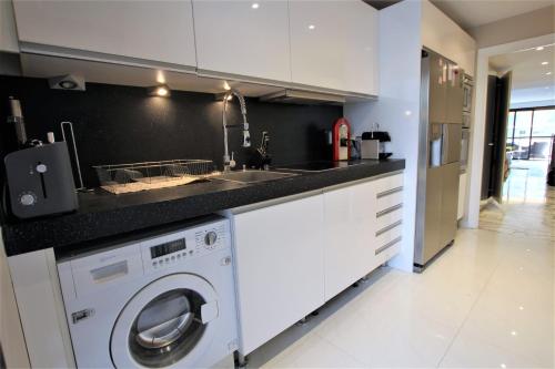 Appartement de standing 100 m2, 100 mètres Croisette