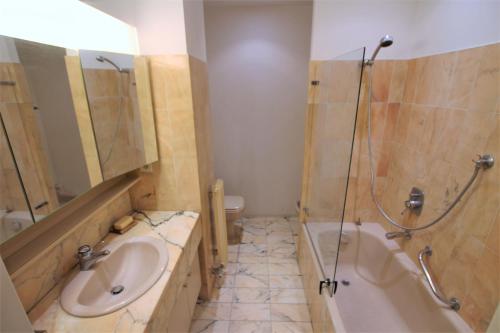 Appartement de standing 100 m2, 100 mètres Croisette