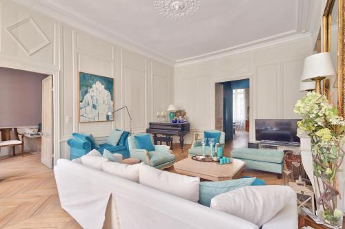 Appartement de standing sur l'île Saint-Louis by Weekome