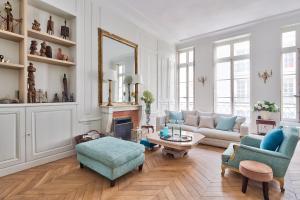 Appartement de standing sur l'île Saint-Louis by Weekome