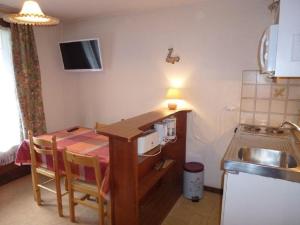 Appartement Demi-Quartier, 1 pièce, 4 personnes - FR-1-597-167