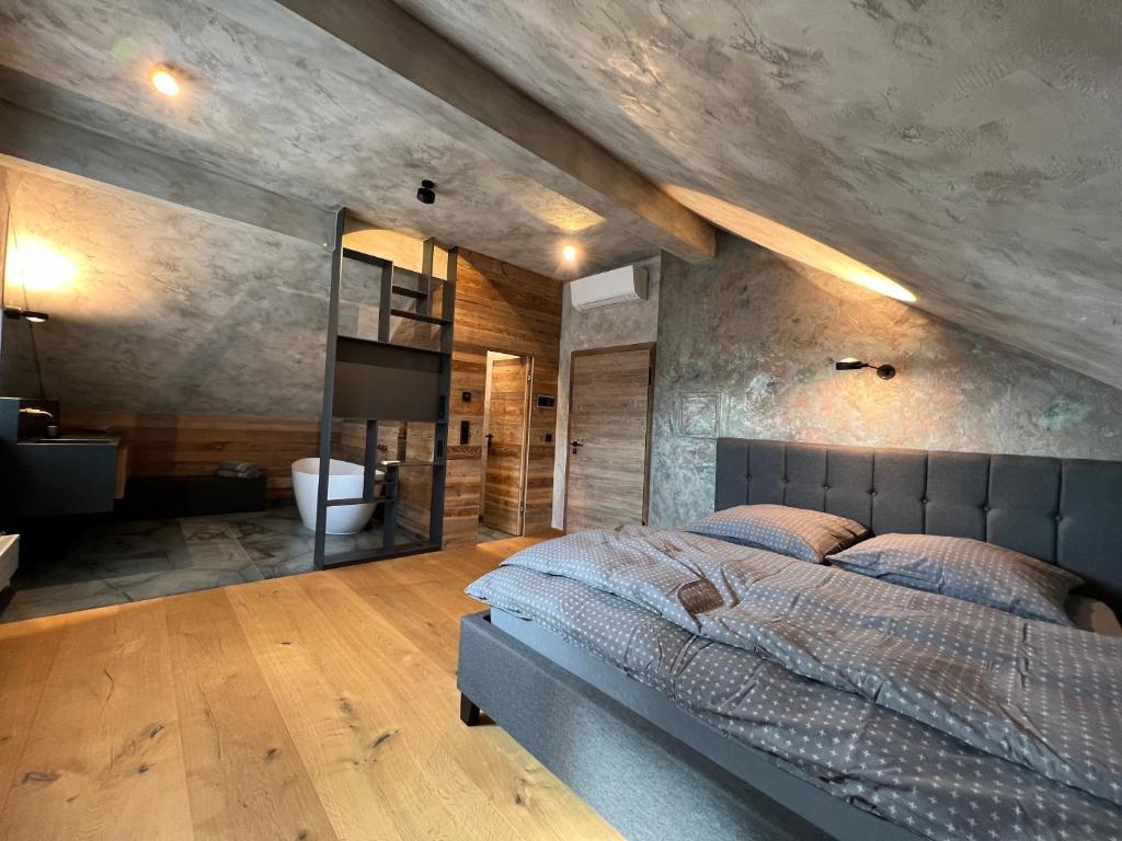 Appartement Appartement der Extraklasse 24 Falkensteiner Straße 93426 Roding