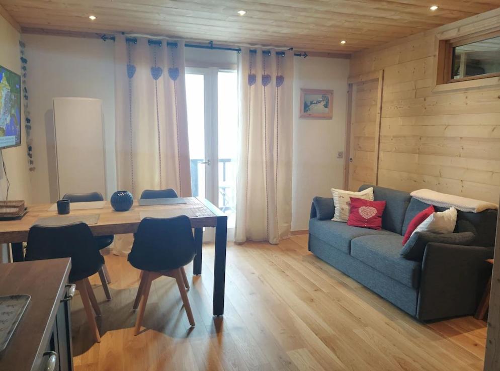 Appartement des Ours ski au pied 180 Rue des Bettets, 73500 Modane