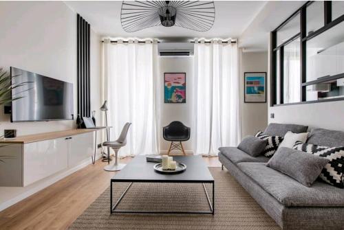 Appartement design et minimaliste prado castellane