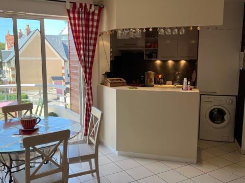 Appartement Dives-sur-Mer, 2 pièces, 3 personnes - FR-1-487-232