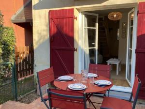Appartement Appartement Dives-sur-Mer, 3 pièces, 4 personnes - FR-1-487-138 134 Avenue des Dunes RESIDENCE LA PLAGE II 14160 Dives-sur-Mer Normandie