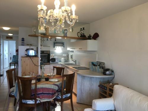 Appartement Dives-sur-Mer, 3 pièces, 6 personnes - FR-1-487-199