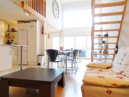 Appartement Dives-sur-Mer, 4 pièces, 8 personnes - FR-1-487-178