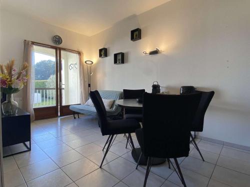 Appartement Dolus-d'Oléron, 2 pièces, 4 personnes - FR-1-246A-182