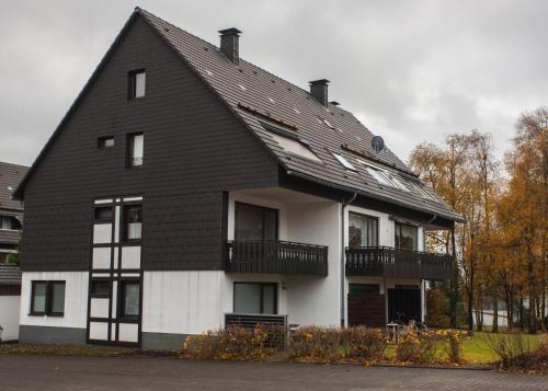 Appartement Dr. Suren-Strasse 13-4