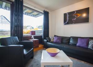 Appartement Dr. Suren-Strasse 13-4