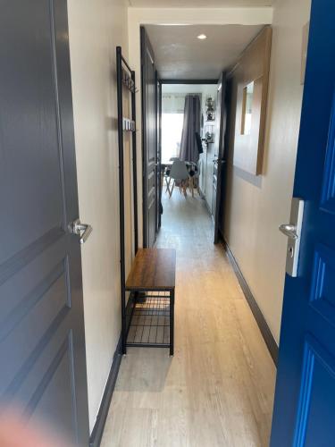 Appartement ds résidence privée avec piscine à 5 min à pied plage!!