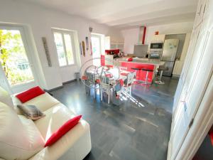 APPARTEMENT DUPLEX - 100M DE LA PLAGE DE ST CLAIR