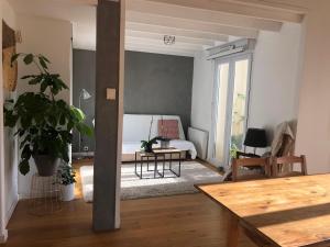 Appartement Duplex 65m Bordeaux Saint Augustin