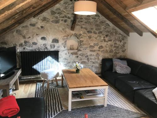 Appartement Duplex avec Jardin Attenant