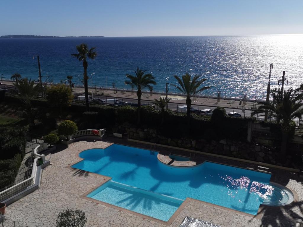 Appartement en bord de mer 6 Rue de la Verrerie, 06150 Cannes