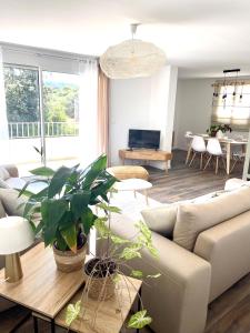 Appartement en centre - résidence privée, vue mer
