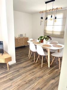 Appartement en centre - résidence privée, vue mer
