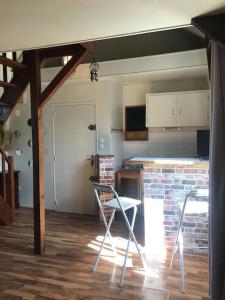 Appartement en duplex situé à la limite TOURS