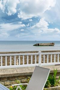 Appartement Appartement en front de mer avec terrasse et vue mer Quai du Canada 14117 Arromanches-les-Bains Normandie