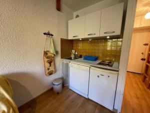 Appartement Enchastrayes, 2 pièces, 6 personnes - FR-1-165A-165