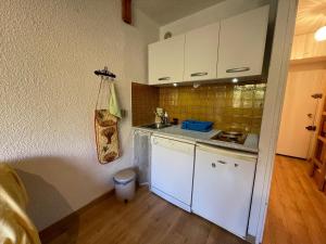 Appartement Appartement Enchastrayes, 2 pièces, 6 personnes - FR-1-165A-165 Enchastraye 04400 Enchastrayes Provence-Alpes-Côte d\'Azur