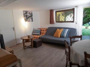 Appartement entier rénové dans un écrin de verdure