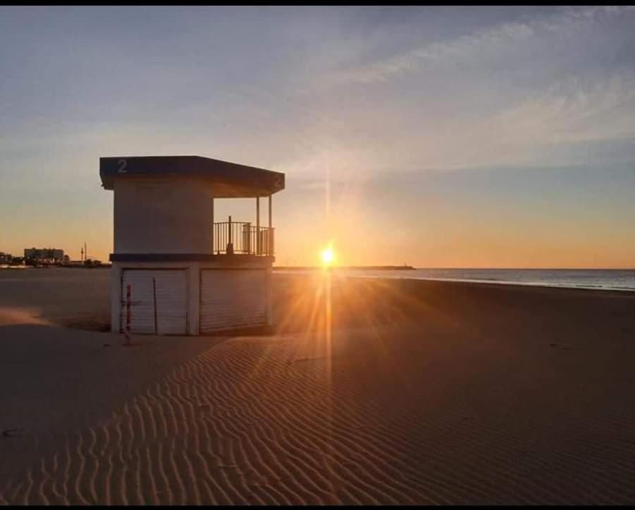 Appartement entièrement refait à neuf à 150 m de la plage Avenue du Languedoc, 11100 Narbonne-Plage