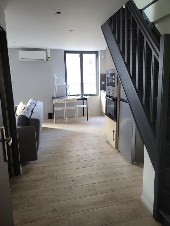 Appartement entièrement rénové à neuf 102 11 Rue Thiollière, 42100 Saint-Étienne