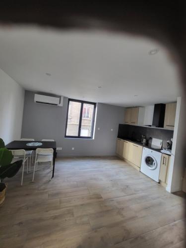 Appartement entièrement rénové à neuf 102