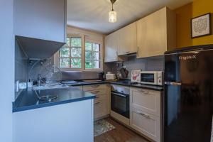Appartement entièrement rénové proche des commerces