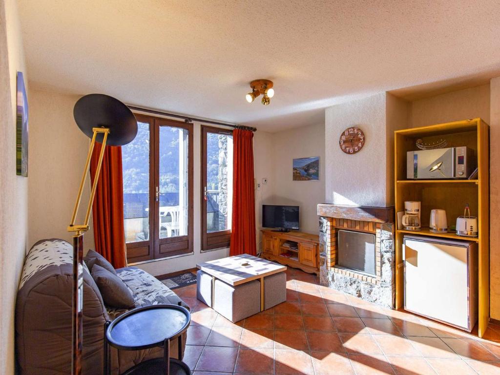 Appartement Esquièze-Sère, 3 pièces, 6 personnes - FR-1-402-128 RESIDENCE PYRENEES SOLEIL APPARTEMENT 76, 65120 Esquièze - Sère