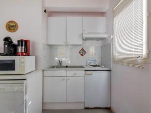 Appartement Esquièze-Sère, 3 pièces, 6 personnes - FR-1-402-41