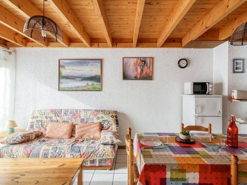 Appartement Esquièze-Sère, 3 pièces, 6 personnes - FR-1-402-9