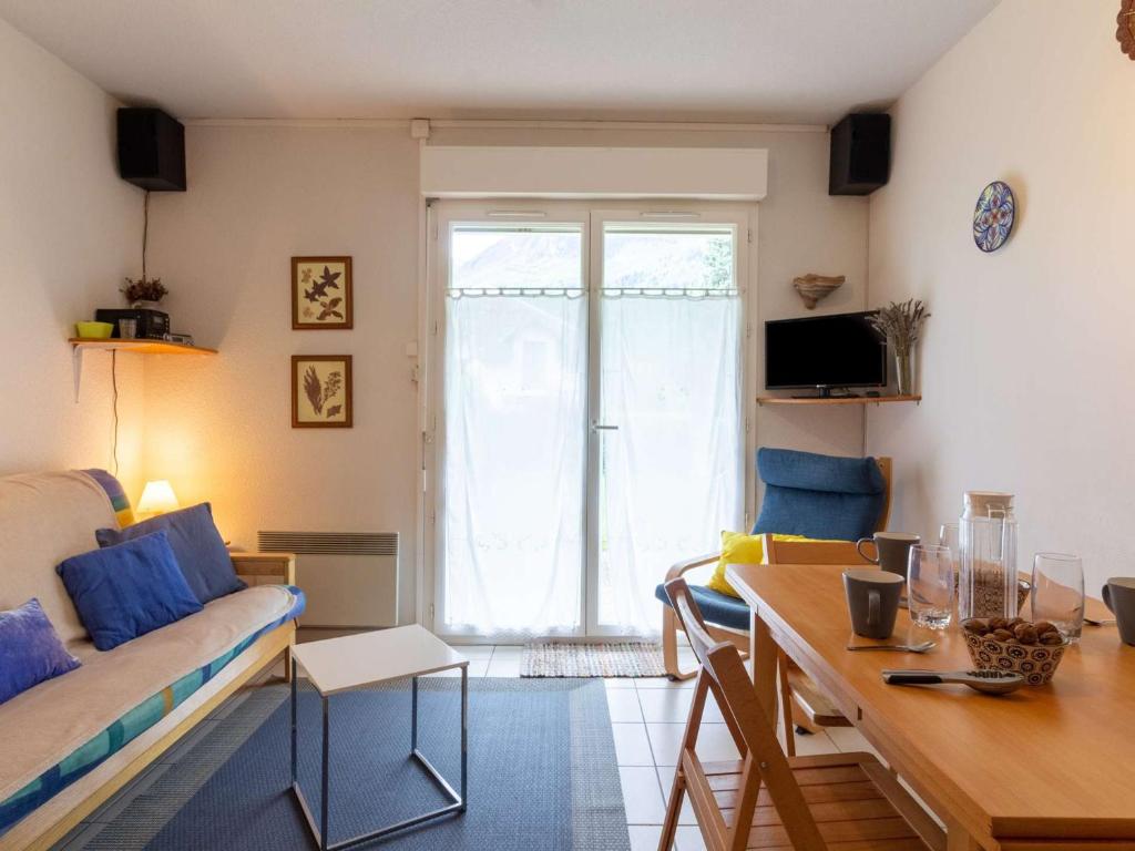 Appartement Esquièze-Sère, 3 pièces, 6 personnes - FR-1-402-98 ESTIBERE, 5, 65120 Esquièze - Sère