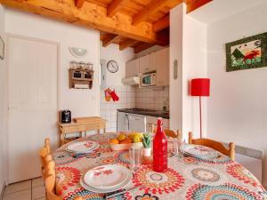 Appartement Esquièze-Sère, 4 pièces, 6 personnes - FR-1-402-90