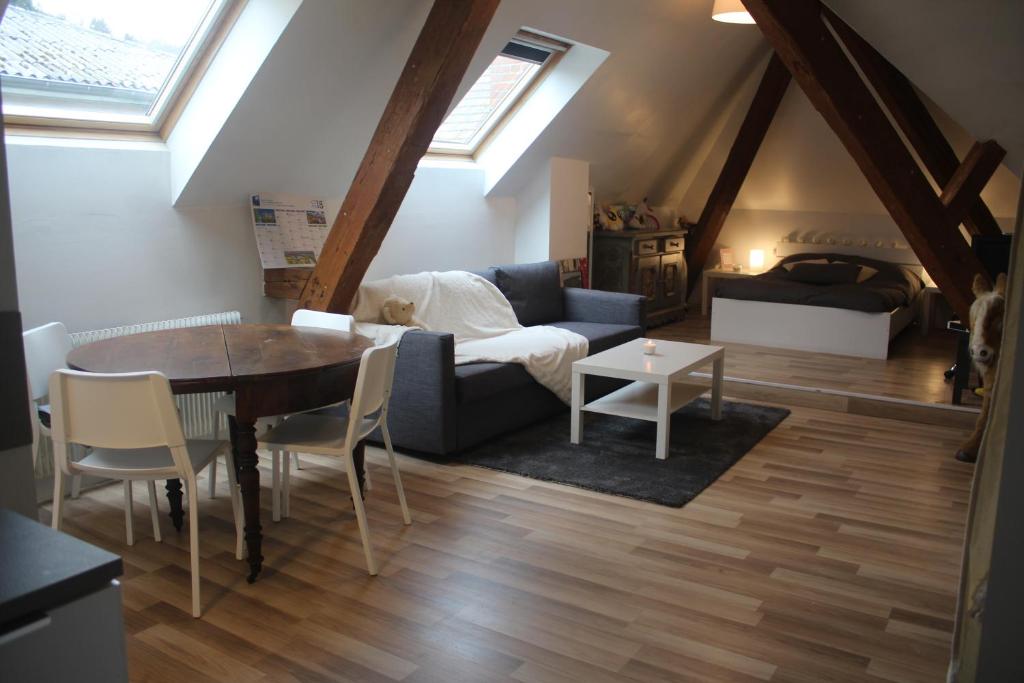 Appartement et gîte Chez l'Habitant 12 Rue de l'Abbé Braun, 68500 Guebwiller