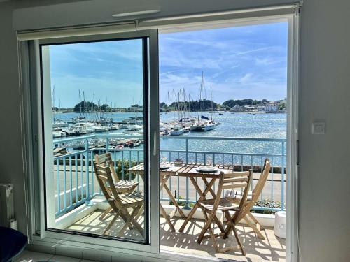Appartement Étel, 2 pièces, 4 personnes - FR-1-479-138