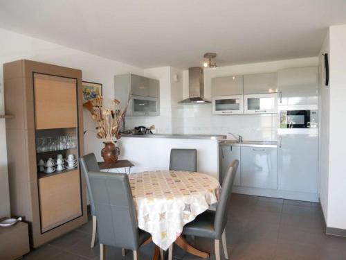 Appartement Étel, 2 pièces, 4 personnes - FR-1-479-68