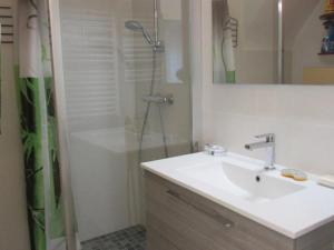 Appartement Étel, 2 pièces, 4 personnes - FR-1-479-82