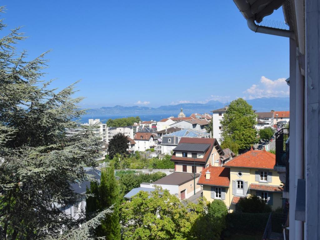 Appartement Appartement Évian-les-Bains, 4 pièces, 6 personnes - FR-1-498-48 1 Boulevard Jean Jaurès 74500 Évian-les-Bains