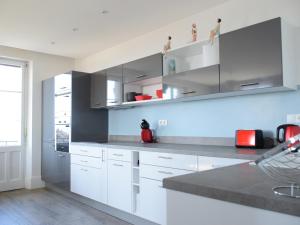 Appartement Évian-les-Bains, 4 pièces, 6 personnes - FR-1-498-48