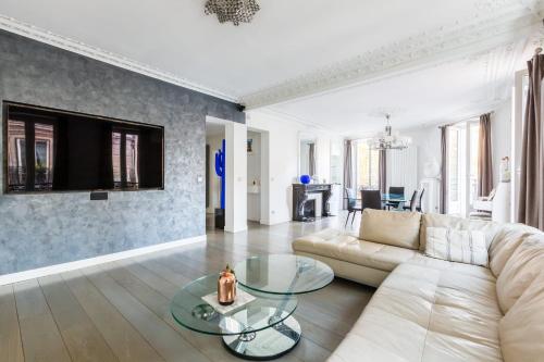 Appartement exceptionnel avec terrasse en plein coeur de Paris - Welkeys