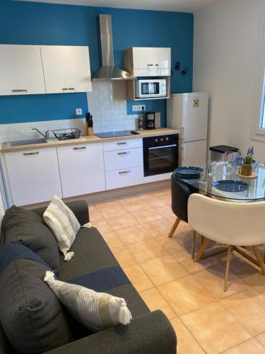 Appartement F2 30m2, 300m des Thermes