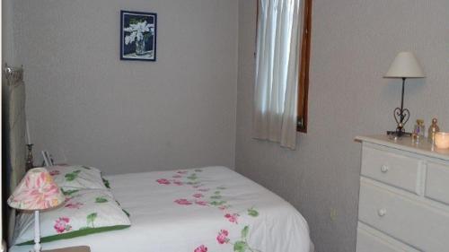 Appartement F2 proche plage et centre ville - 4VSE-CAR180
