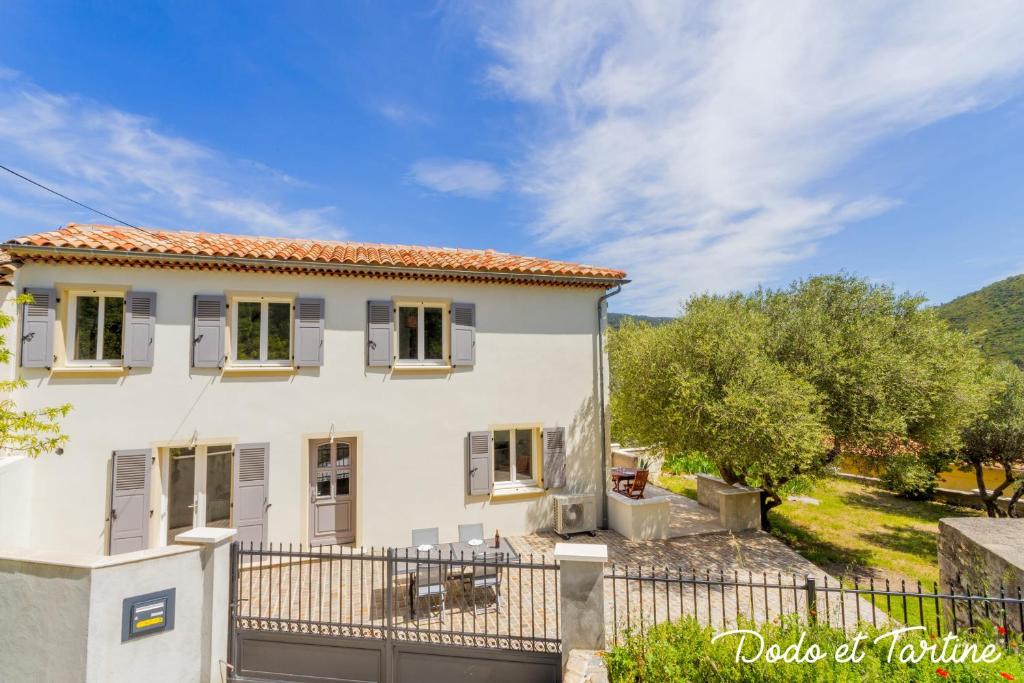 Appartement F2 refait à neuf tout confort 03100 Montluçon